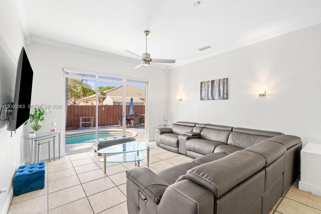 Real estate property located at 8914 168th St, Miami-dade, Sevilla Estates, Miami Lakes, FL