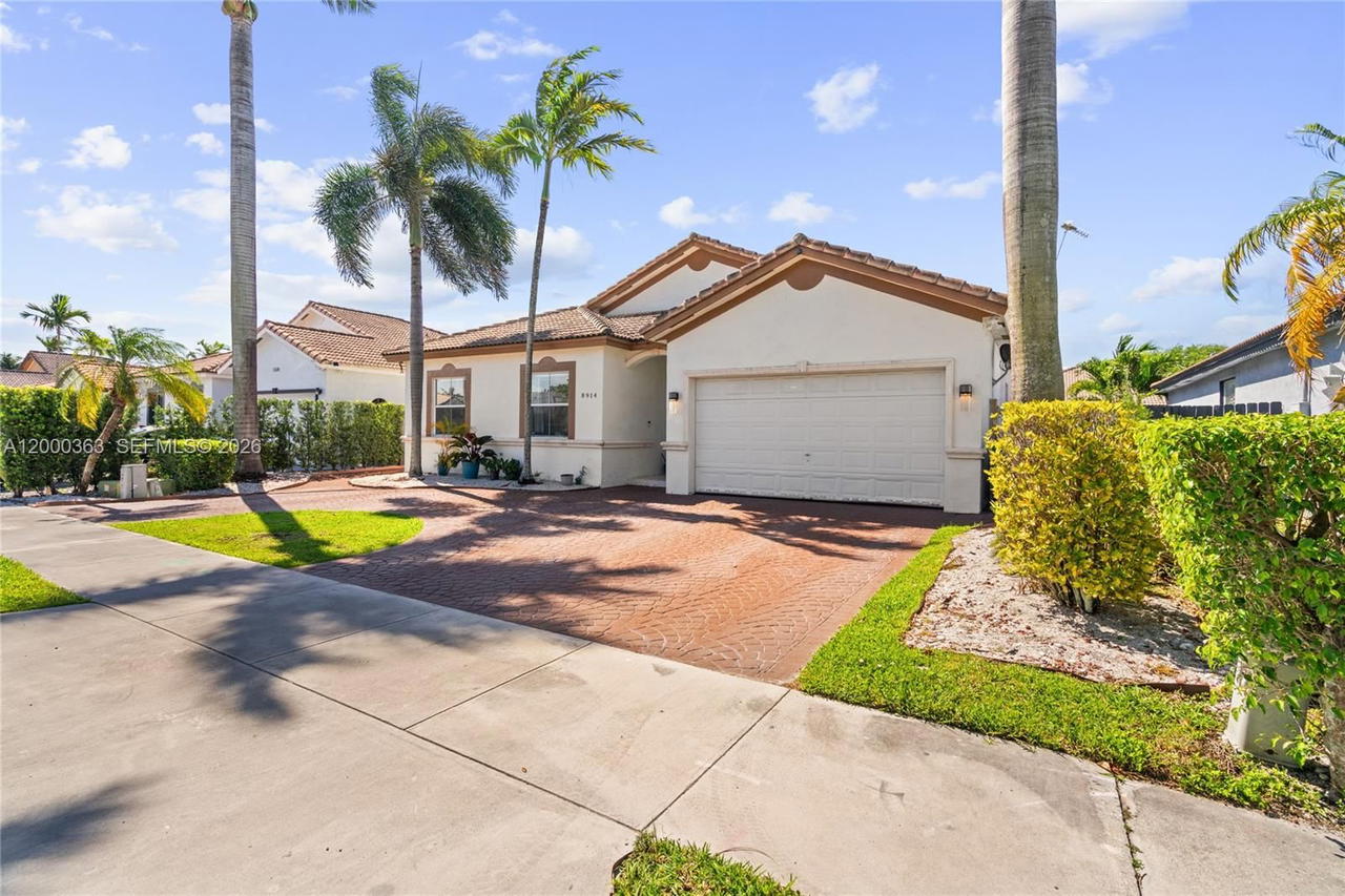 Real estate property located at 8914 168th St, Miami-dade, Sevilla Estates, Miami Lakes, FL