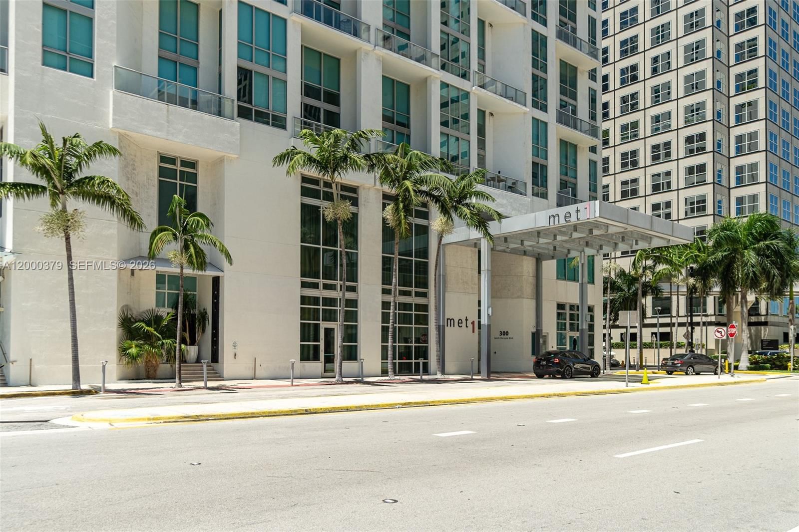 Real estate property located at 300 Biscayne Blvd T-1411, Miami-dade, Met 1 Condo, Miami, FL