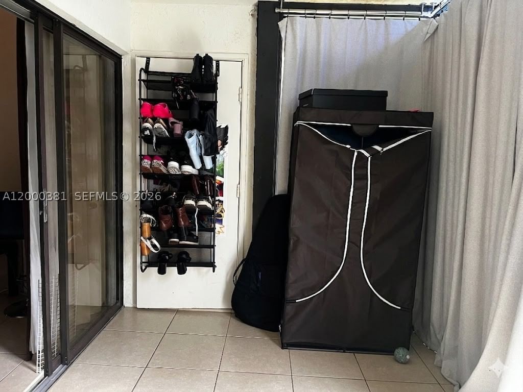 Real estate property located at 1961 15th St #90, Broward, Meadowridge East Condo, Deerfield Beach, FL