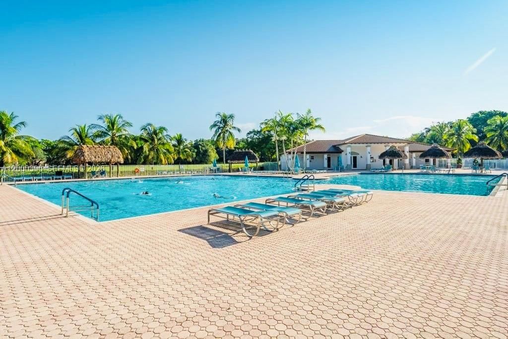 Real estate property located at 3700 Oak Ridge Ln, Broward, The Ridges/oak Ridge, Weston, FL