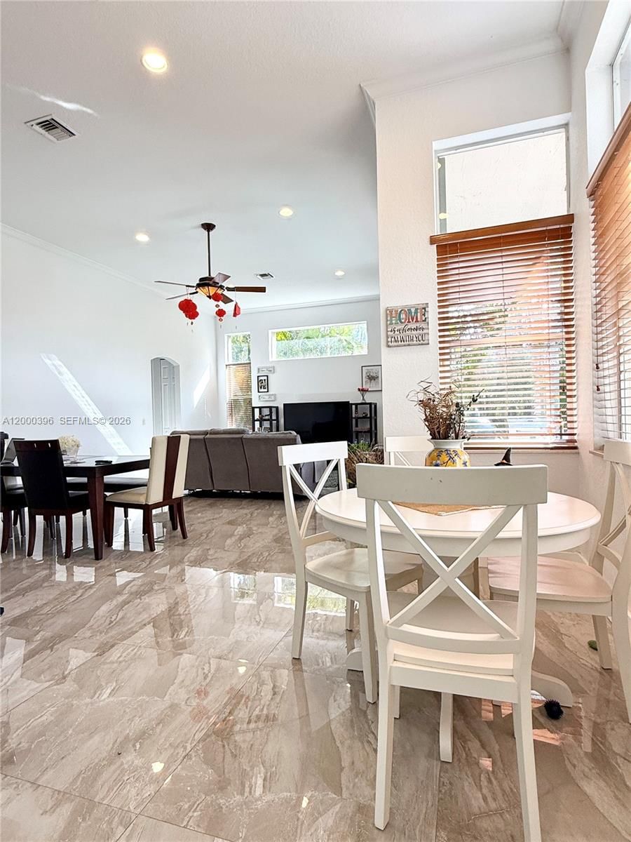 Real estate property located at 3700 Oak Ridge Ln, Broward, The Ridges/oak Ridge, Weston, FL