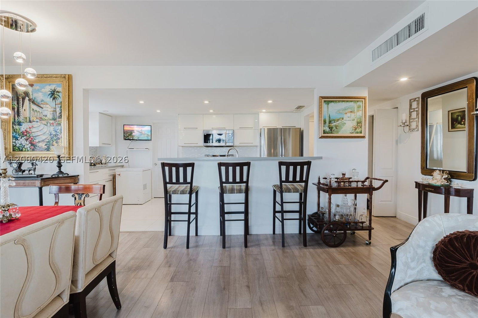 Real estate property located at 3800 Hillcrest Dr #411, Broward, Hillcrest East No 25 Cond, Hollywood, FL