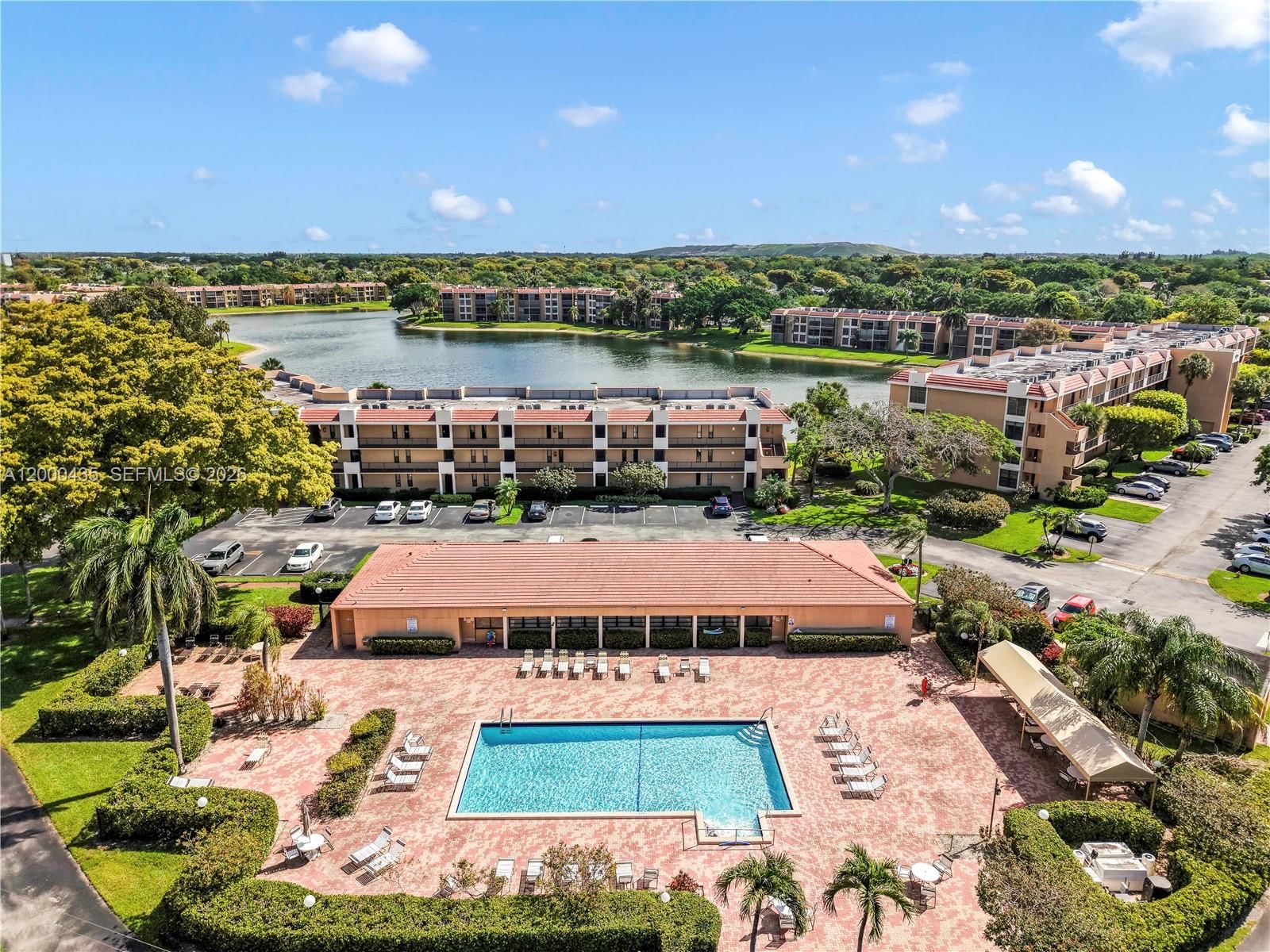 Real estate property located at 6231 Coral Lake Dr #307, Broward, Coral Gate Vii Condo, Margate, FL