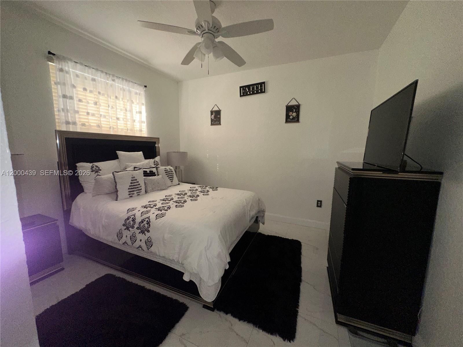 Real estate property located at 13337 52nd St, Broward, Miramar Patio Homes, Miramar, FL