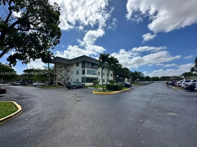 Real estate property located at 4980 Sabal Palm Blvd #330, Broward, Sabal Palm Village 2 Cond, Tamarac, FL