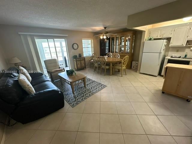 Real estate property located at 4980 Sabal Palm Blvd #330, Broward, Sabal Palm Village 2 Cond, Tamarac, FL
