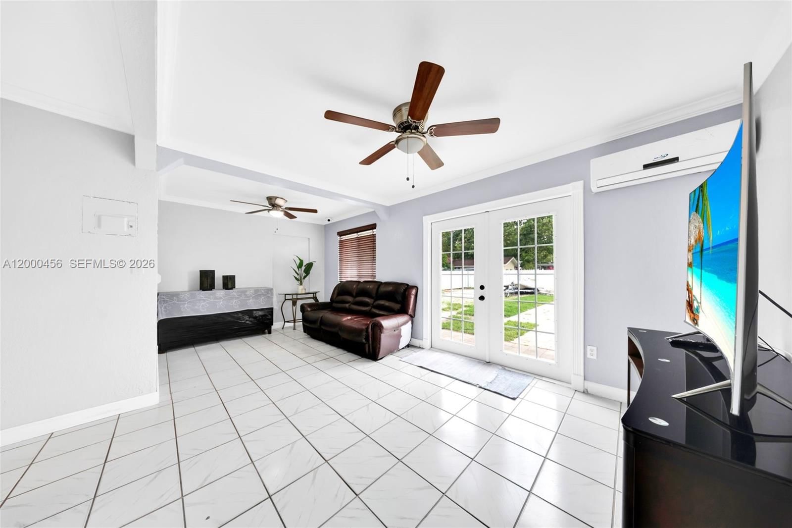 Real estate property located at 3030 90th St, Miami-dade, The Tropics Amd, Miami, FL