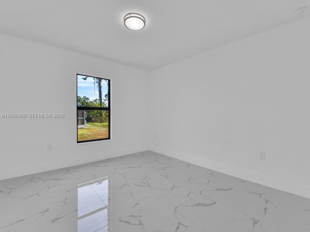 Real estate property located at 5117 24th St Sw, Lee, Lehigh Estates, Lehigh Acres, FL