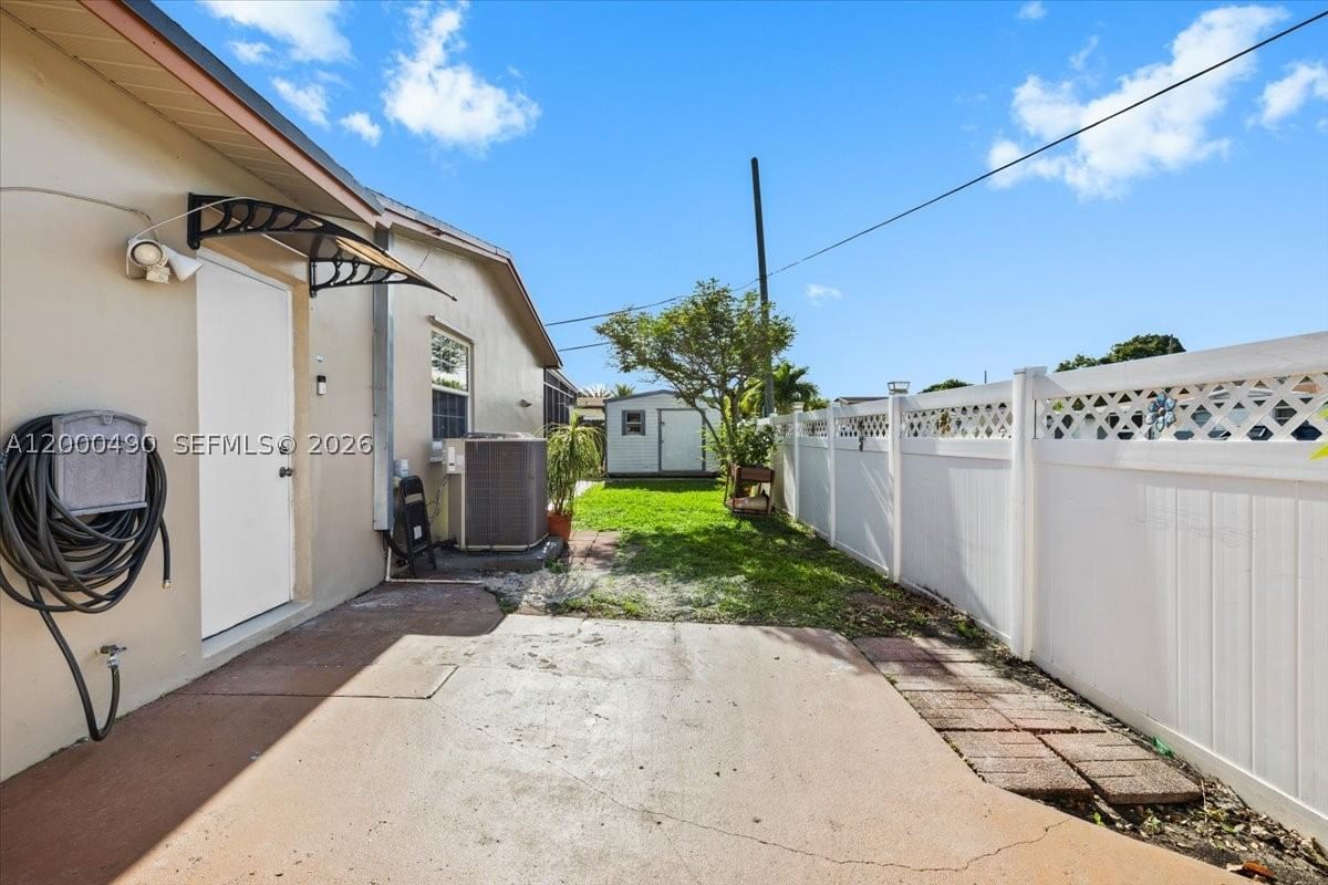 Real estate property located at 600 67th Ave, Broward, Blvd Heights Sec 10-a, Pembroke Pines, FL