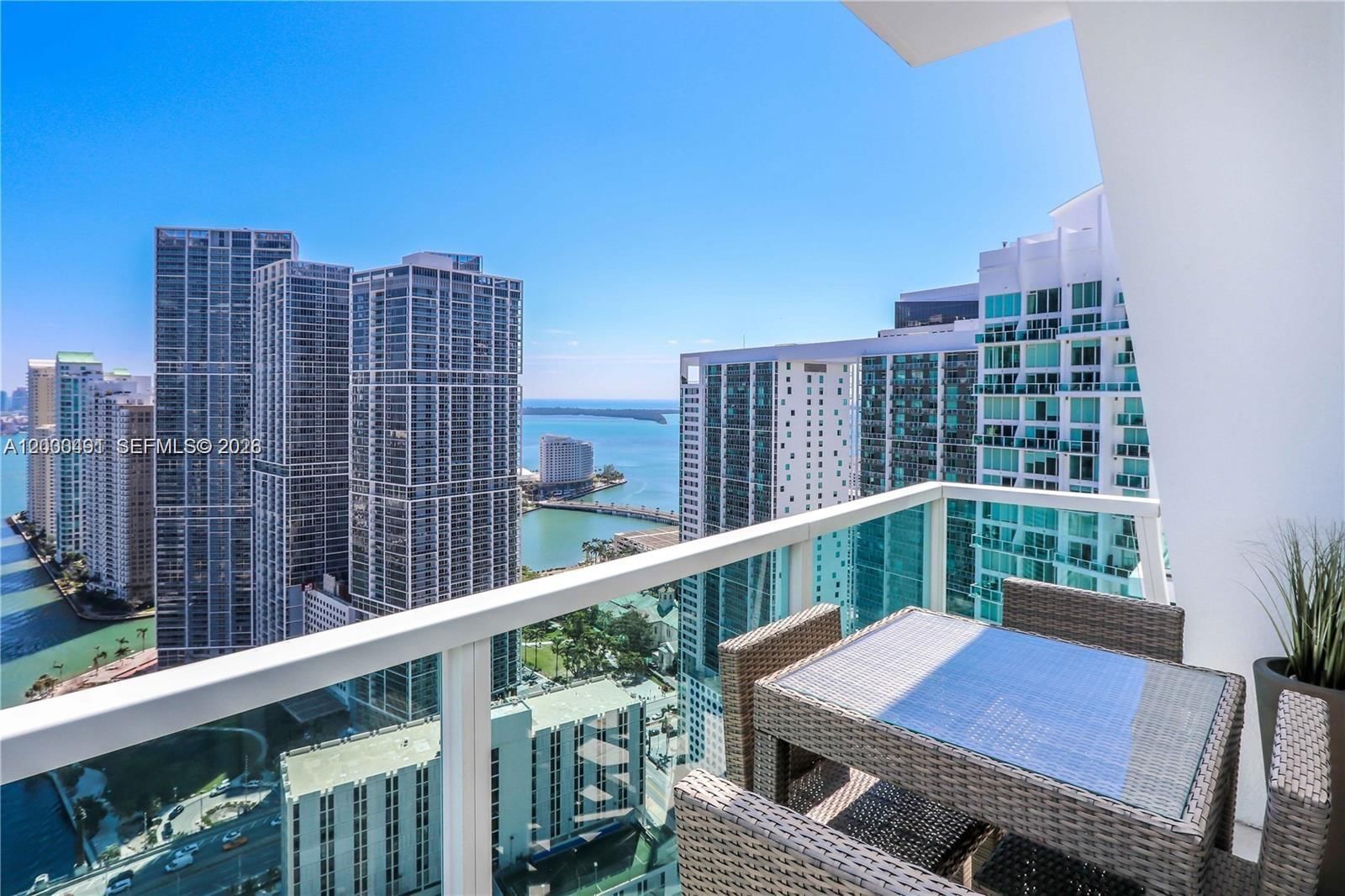 Real estate property located at 31 5th St #4212, Miami-dade, Brickell On The River N T, Miami, FL