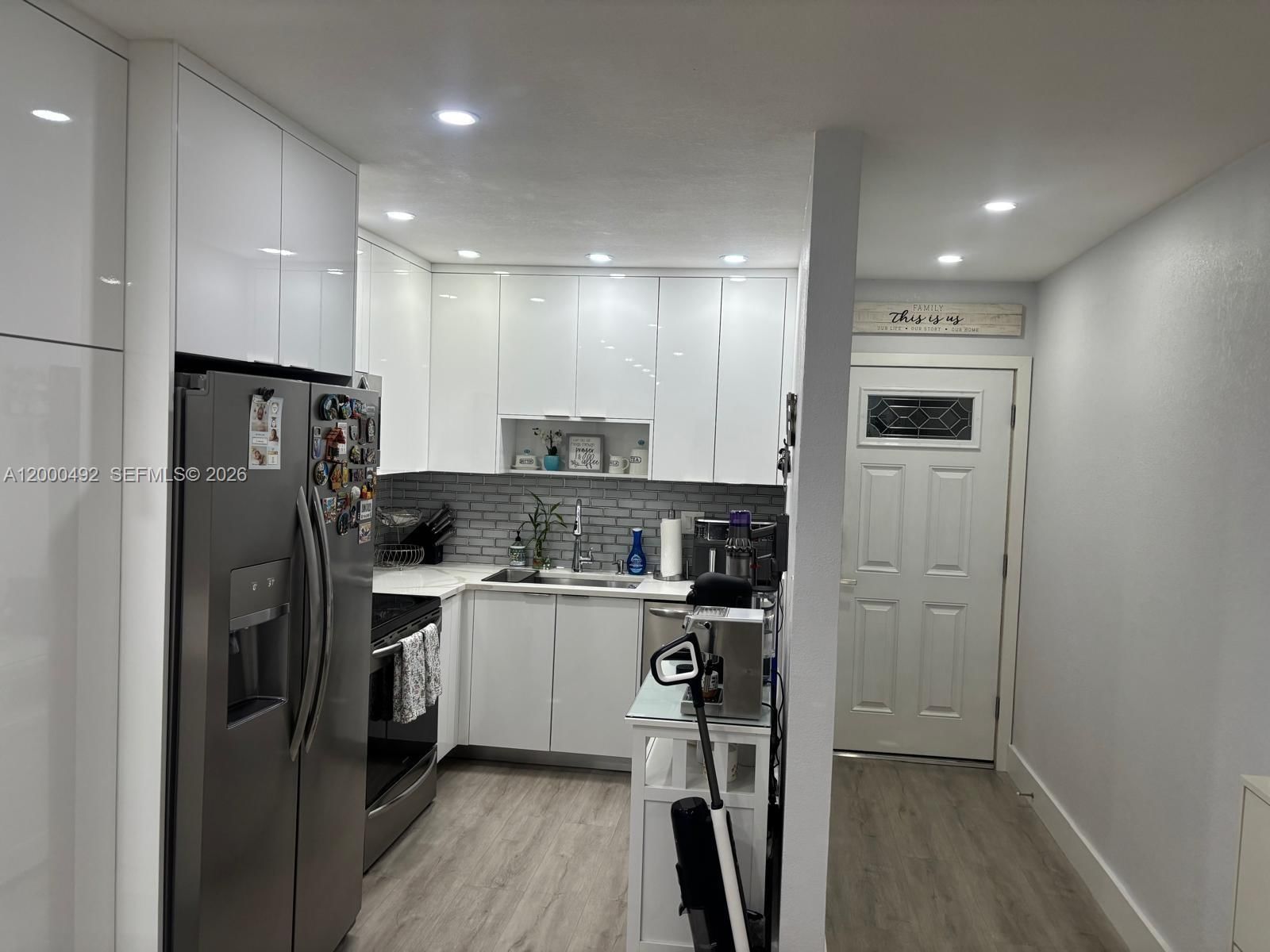 Real estate property located at 4050 135th St #18-1, Miami-dade, Villa Biscaya Jardines Co, Opa Locka, FL