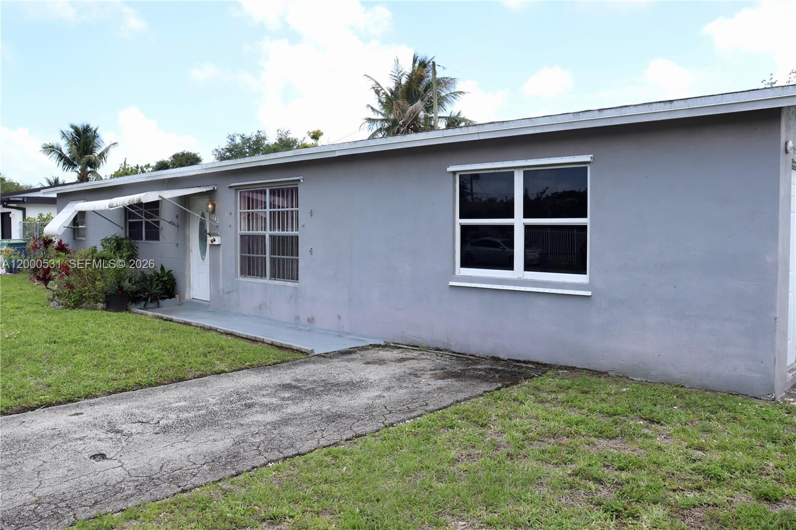 Real estate property located at 1240 214th St, Miami-dade, Ives Estates Sec 4, Miami, FL