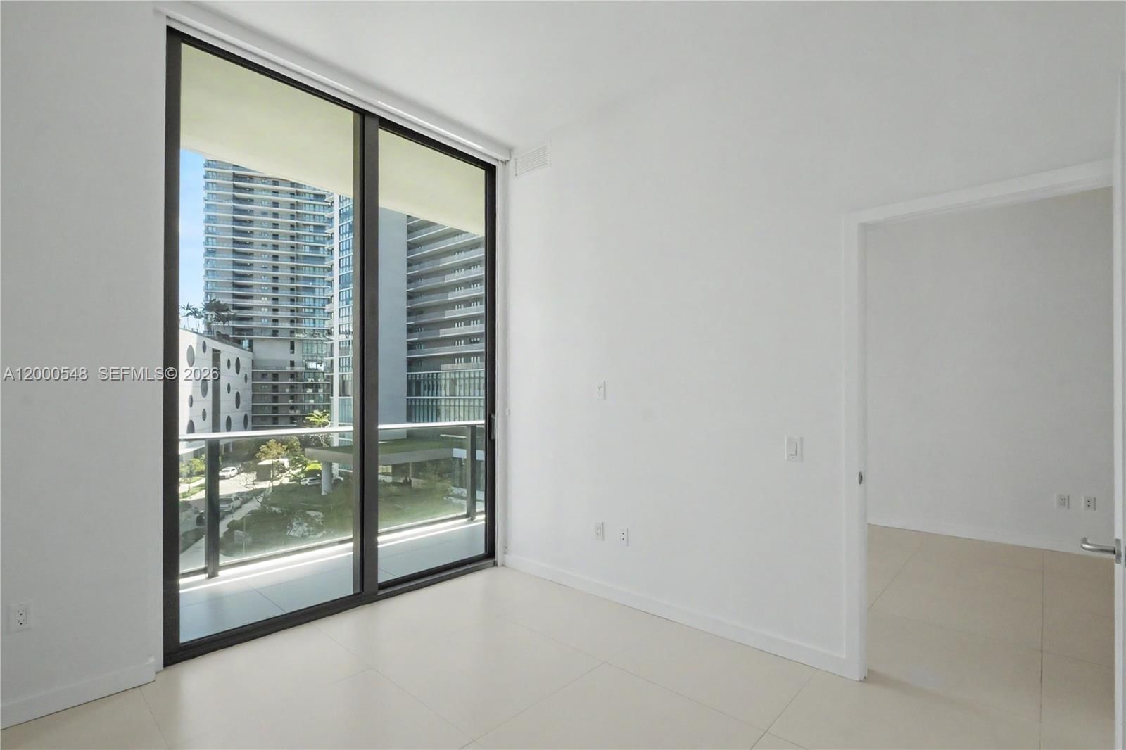 Real estate property located at 501 31st St #302, Miami-dade, Paraiso Bayviews Condo, Miami, FL