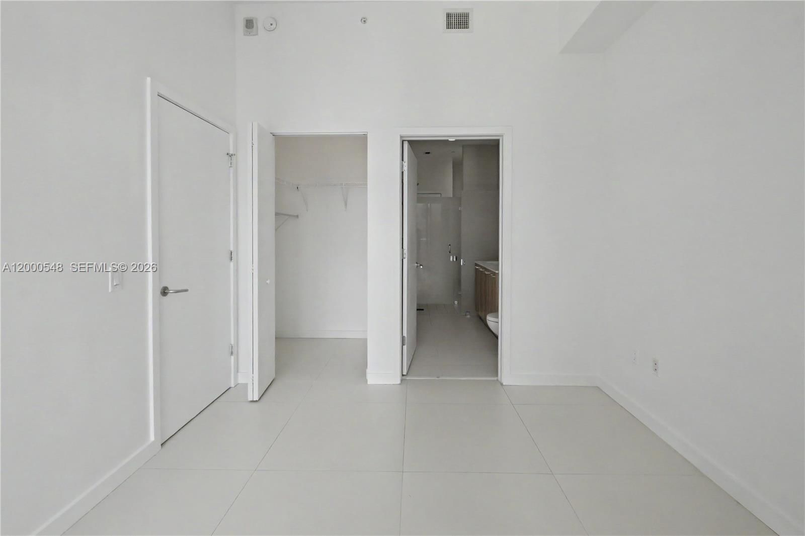 Real estate property located at 501 31st St #302, Miami-dade, Paraiso Bayviews Condo, Miami, FL