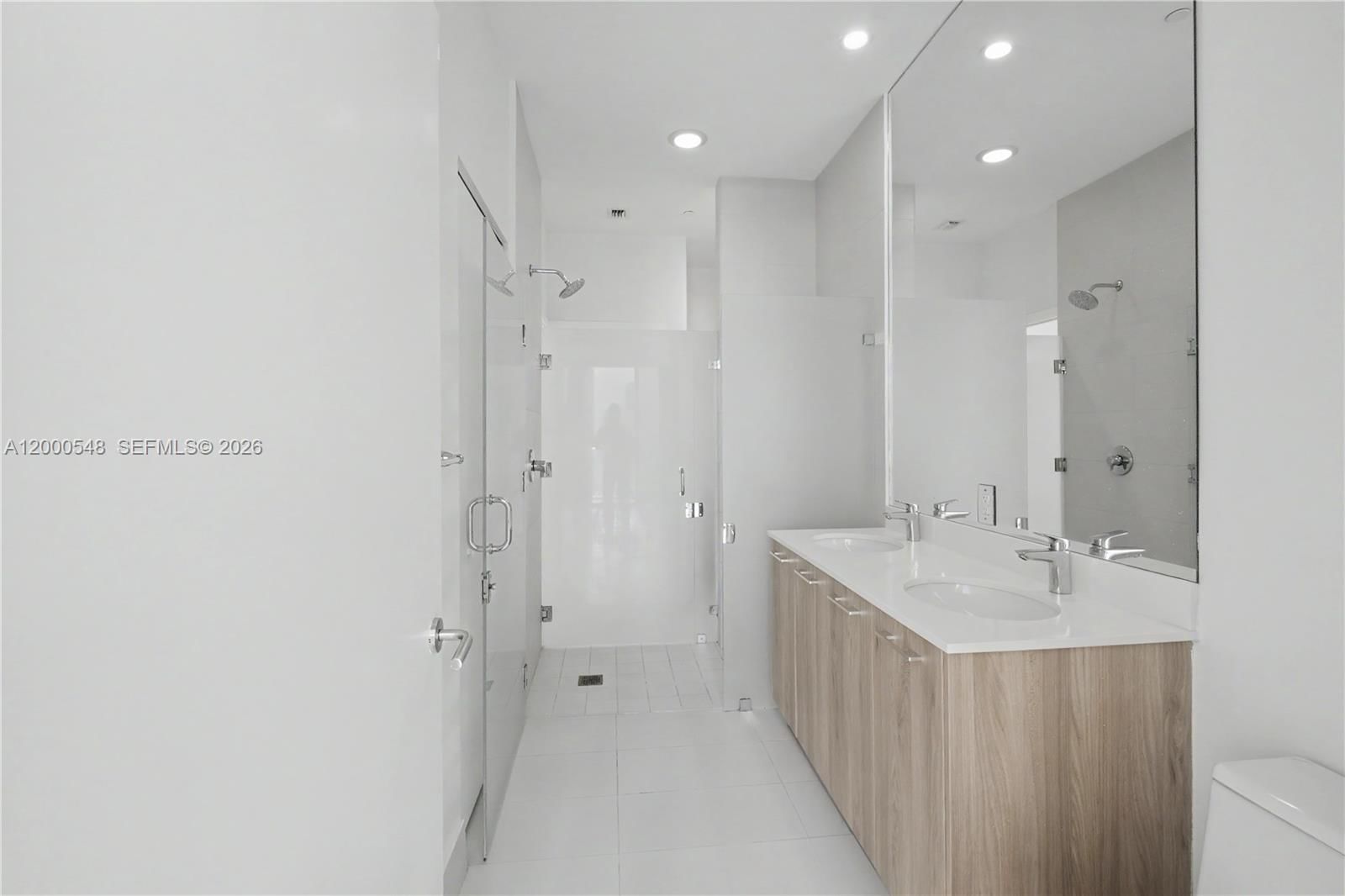 Real estate property located at 501 31st St #302, Miami-dade, Paraiso Bayviews Condo, Miami, FL