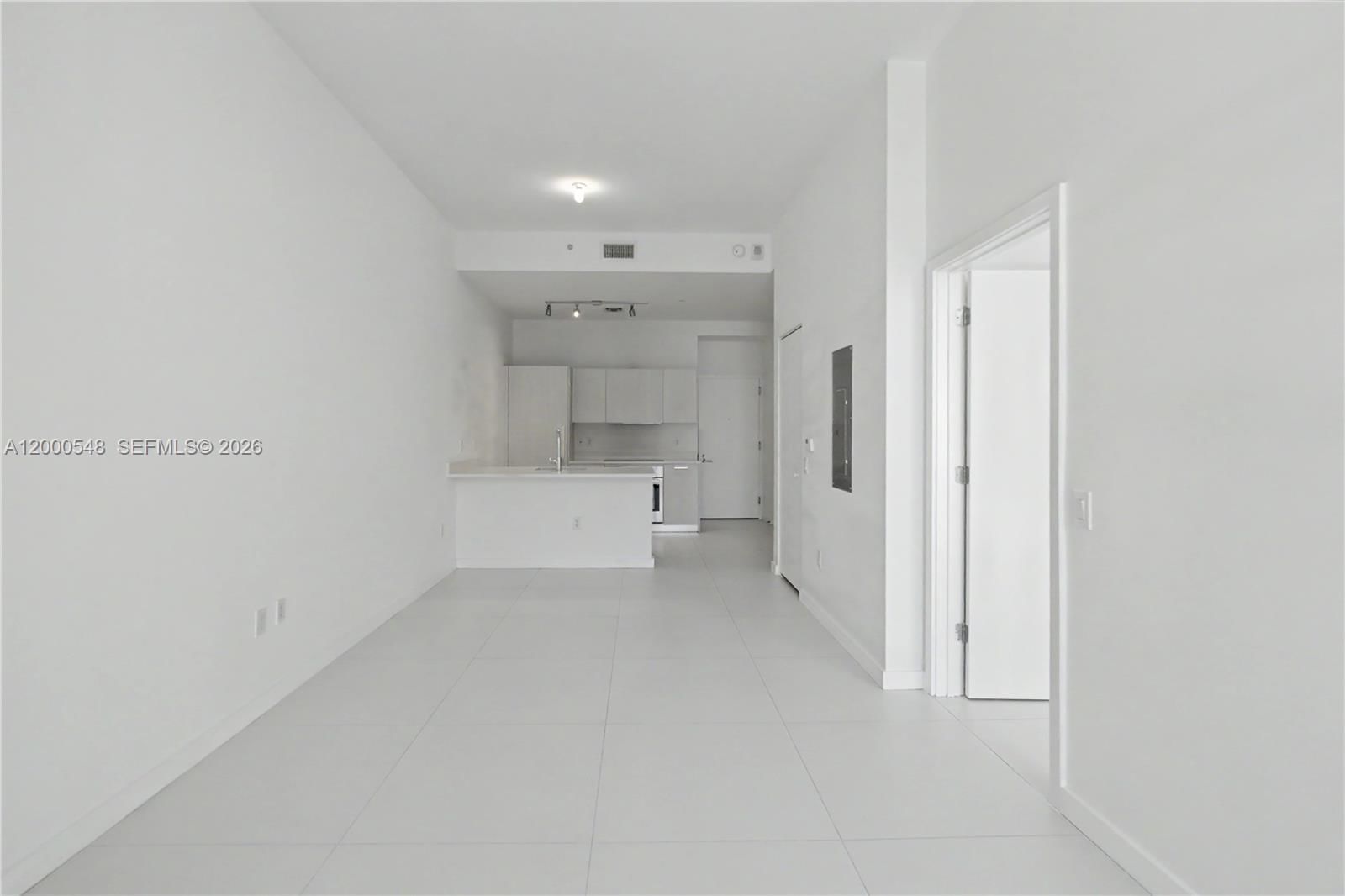 Real estate property located at 501 31st St #302, Miami-dade, Paraiso Bayviews Condo, Miami, FL