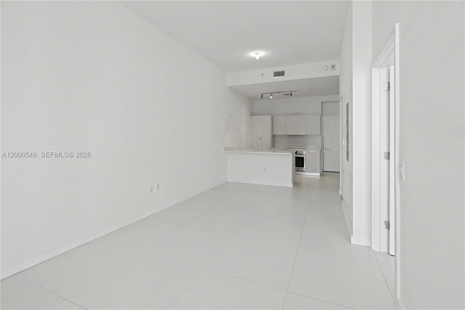 Real estate property located at 501 31st St #302, Miami-dade, Paraiso Bayviews Condo, Miami, FL