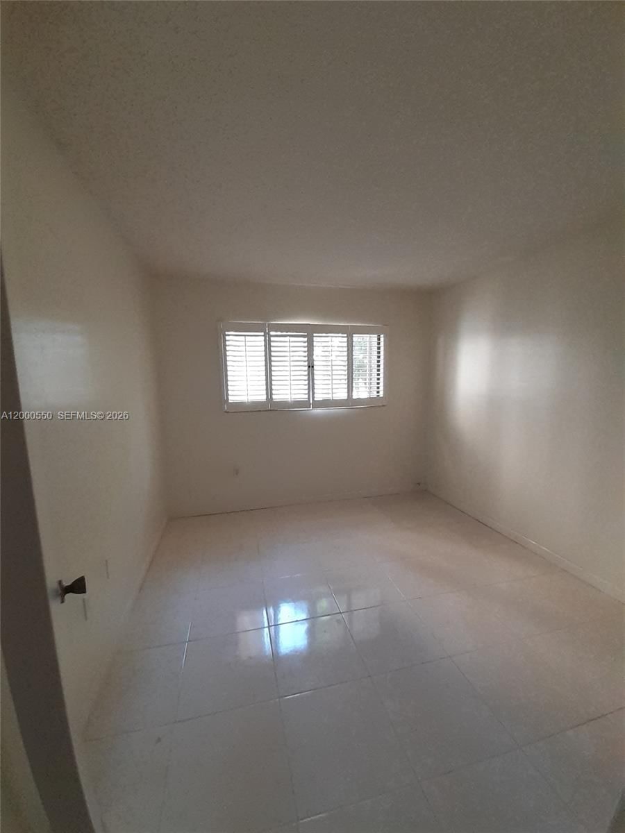 Real estate property located at 8415 107th Ave #238W, Miami-dade, Kendall Acres West Condo, Miami, FL