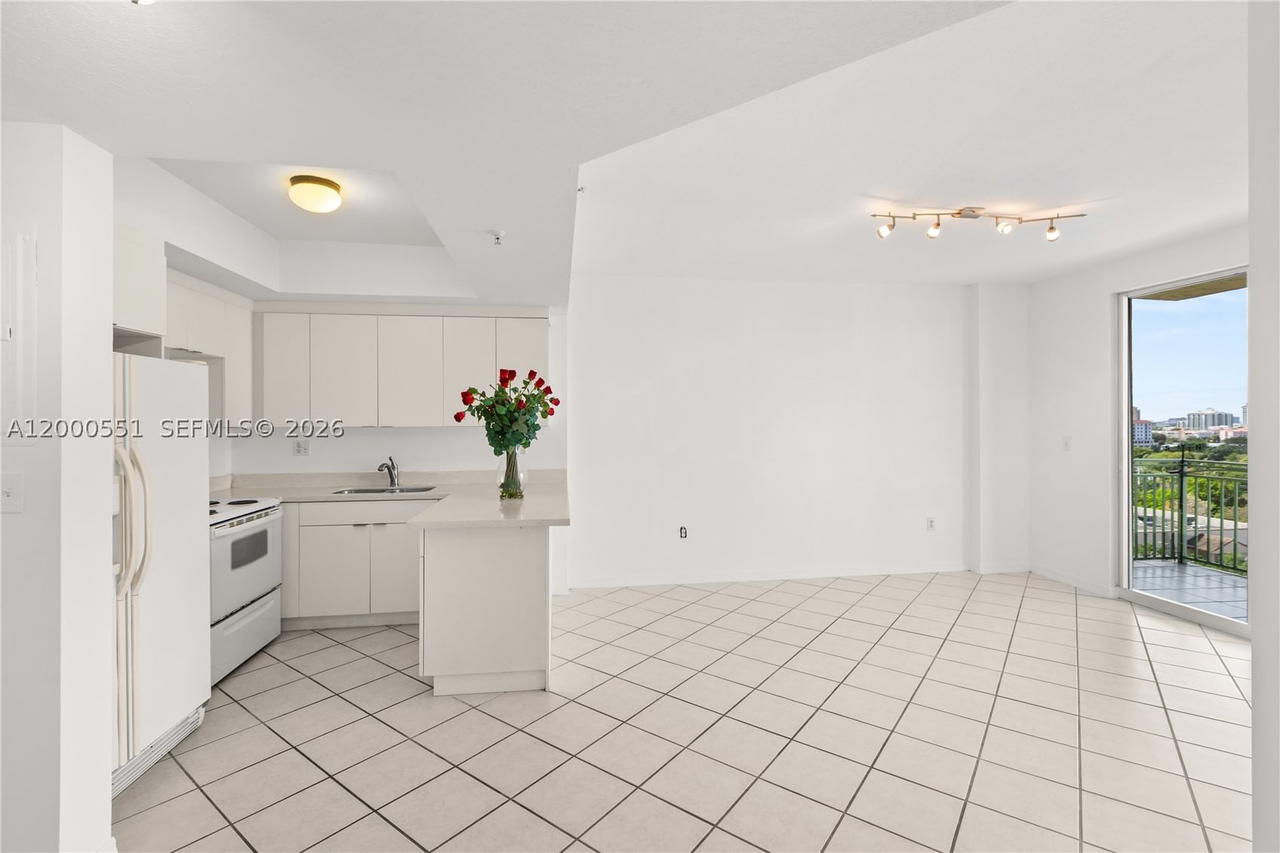Real estate property located at 3500 Coral Way #1112, Miami-dade, Coral Plaza Of Miami Cond, Miami, FL