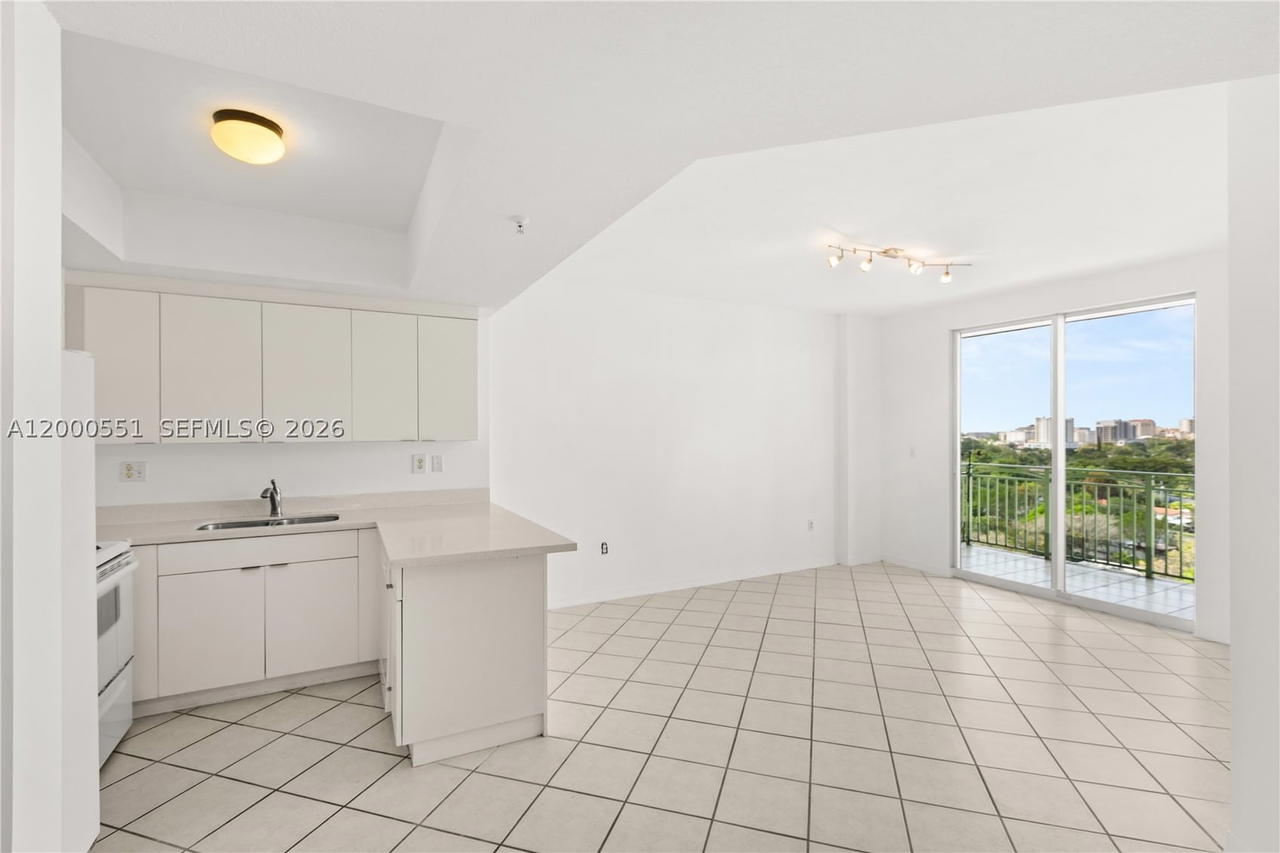 Real estate property located at 3500 Coral Way #1112, Miami-dade, Coral Plaza Of Miami Cond, Miami, FL