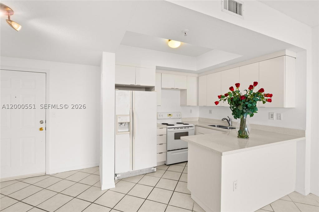 Real estate property located at 3500 Coral Way #1112, Miami-dade, Coral Plaza Of Miami Cond, Miami, FL