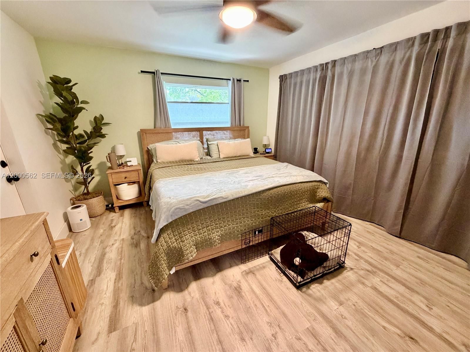 Real estate property located at 11259 88th St #204H, Miami-dade, Pine Grove Condo, Miami, FL