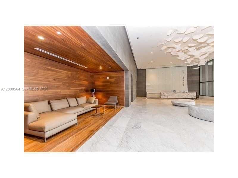Real estate property located at 68 6th St #2409, Miami-dade, Reach Condo, Miami, FL