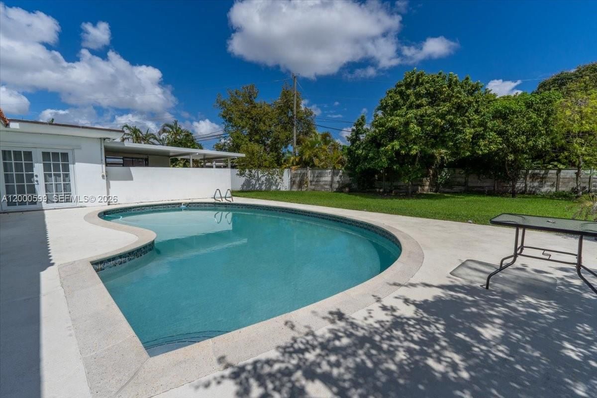 Real estate property located at 8197 14th Ct, Miami-dade, Palm Springs Lakes 2nd Ad, Hialeah, FL