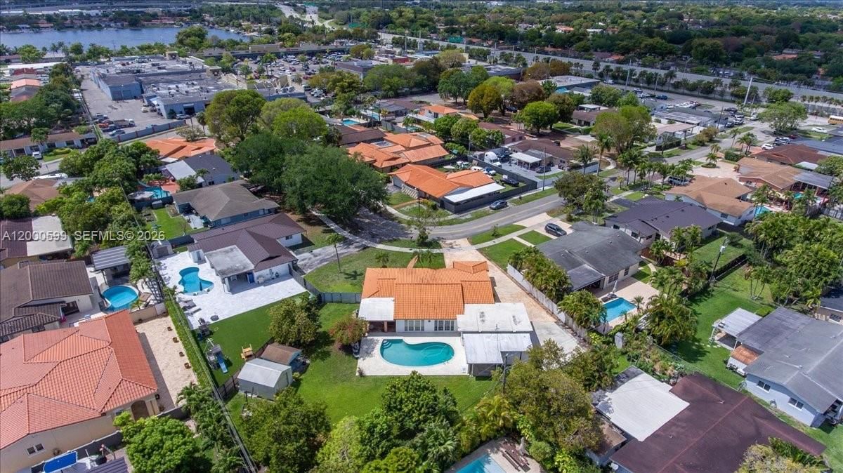 Real estate property located at 8197 14th Ct, Miami-dade, Palm Springs Lakes 2nd Ad, Hialeah, FL