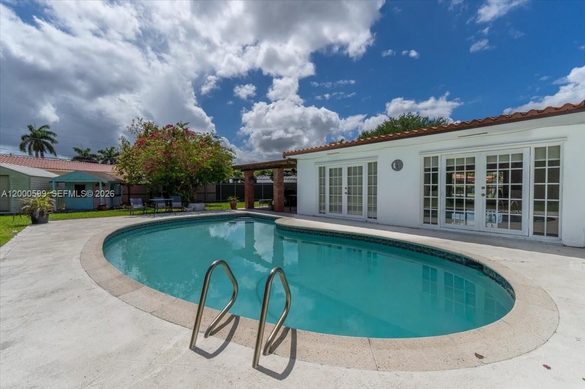 Real estate property located at 8197 14th Ct, Miami-dade, Palm Springs Lakes 2nd Ad, Hialeah, FL