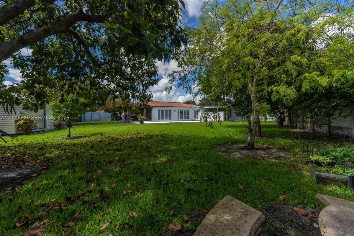 Real estate property located at 8197 14th Ct, Miami-dade, Palm Springs Lakes 2nd Ad, Hialeah, FL