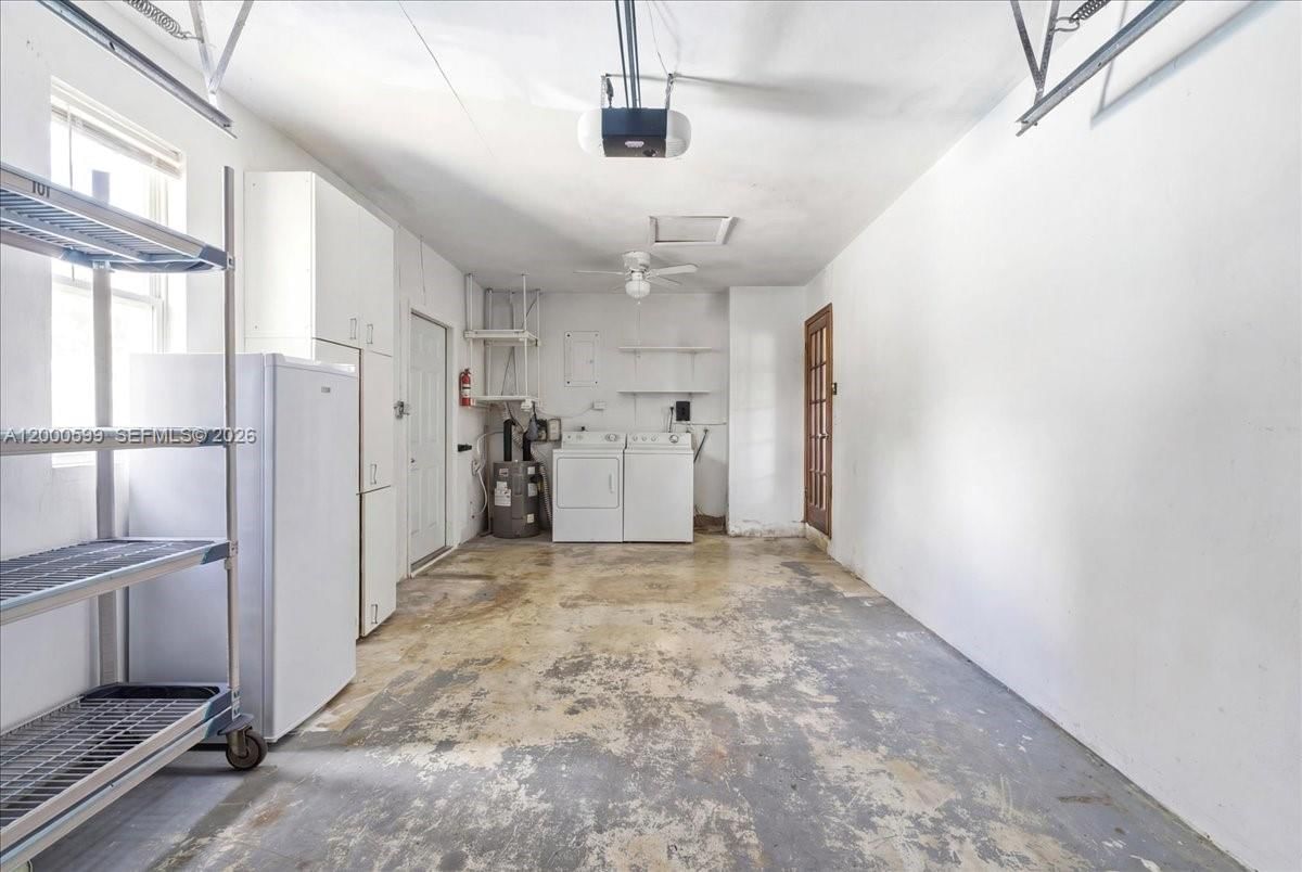 Real estate property located at 8197 14th Ct, Miami-dade, Palm Springs Lakes 2nd Ad, Hialeah, FL