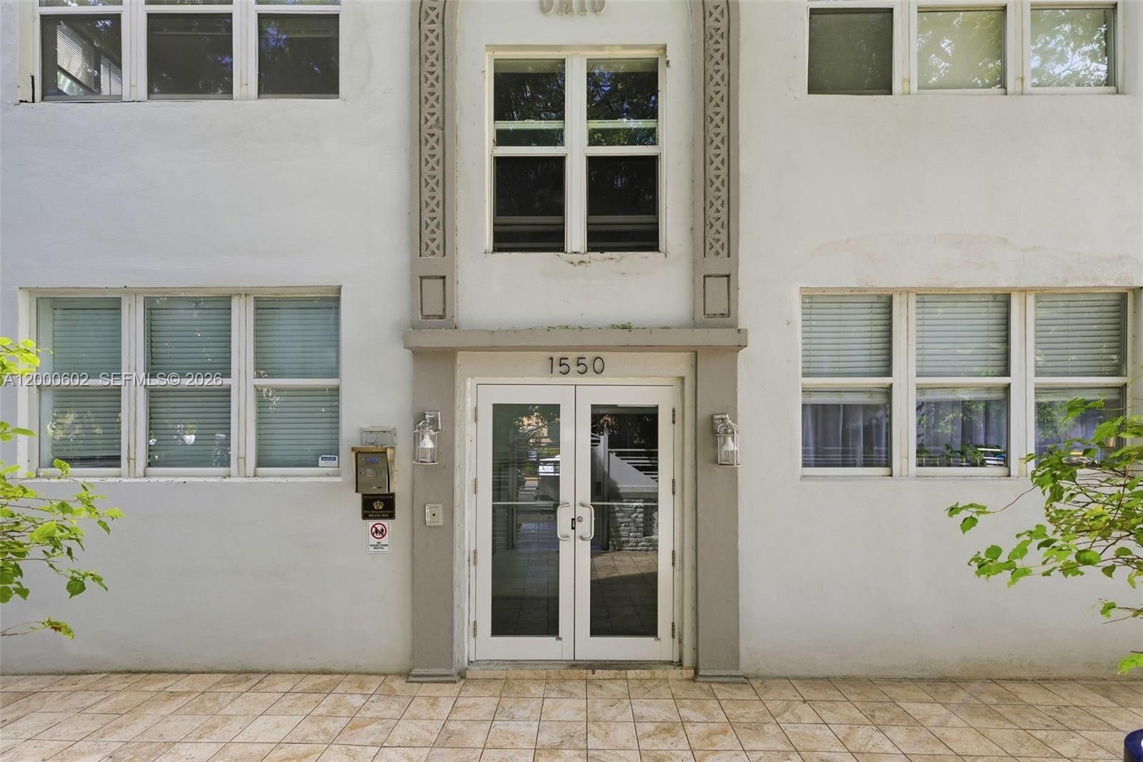 Real estate property located at 1550 Drexel Ave #207, Miami-dade, Ohio Apartment Bldg Condo, Miami Beach, FL
