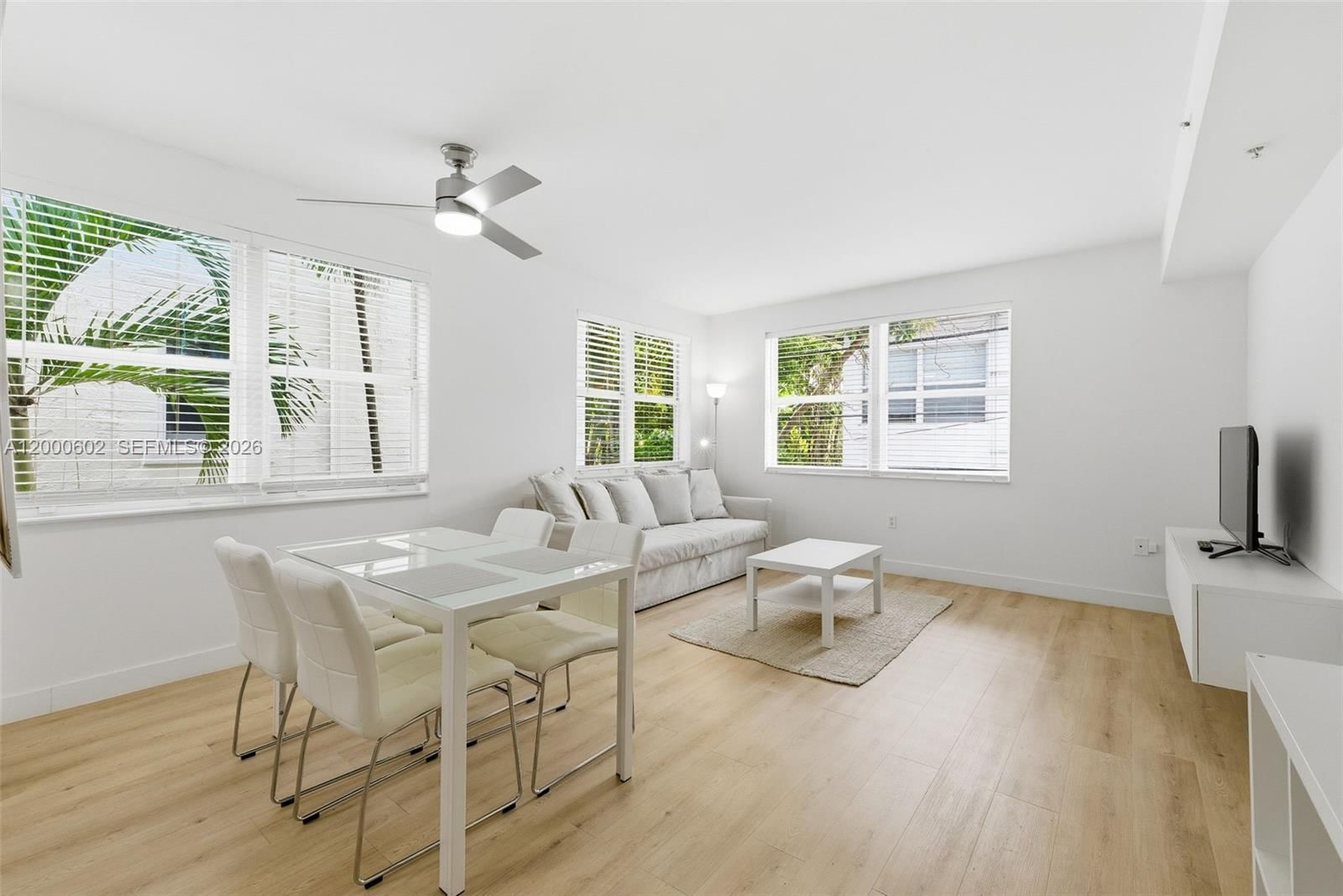 Real estate property located at 1550 Drexel Ave #207, Miami-dade, Ohio Apartment Bldg Condo, Miami Beach, FL