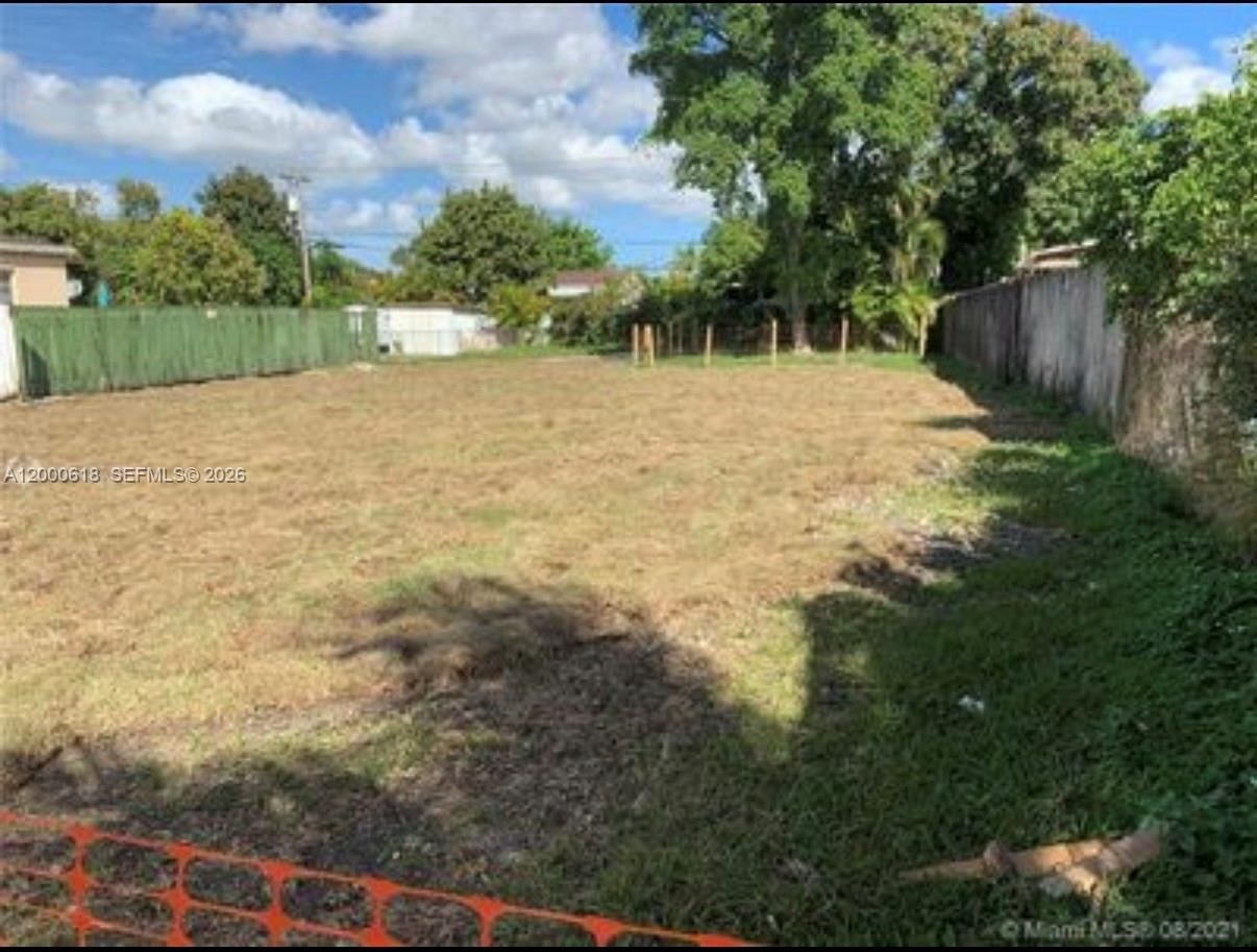 Real estate property located at 601 sw 44th ct, Miami-dade, Tamiami Trail Park, Miami, FL