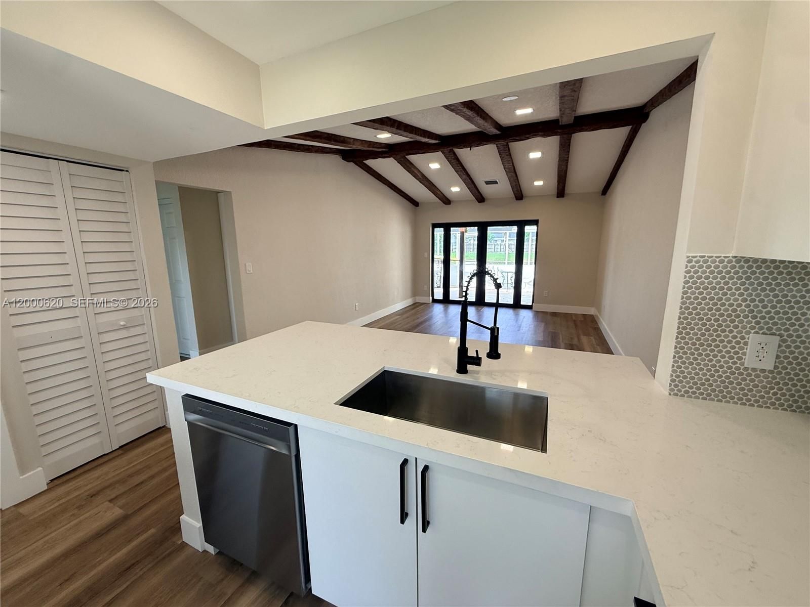 Real estate property located at 12104 110th St Cir S, Miami-dade, Devon-aire Villas Sec 3, Miami, FL