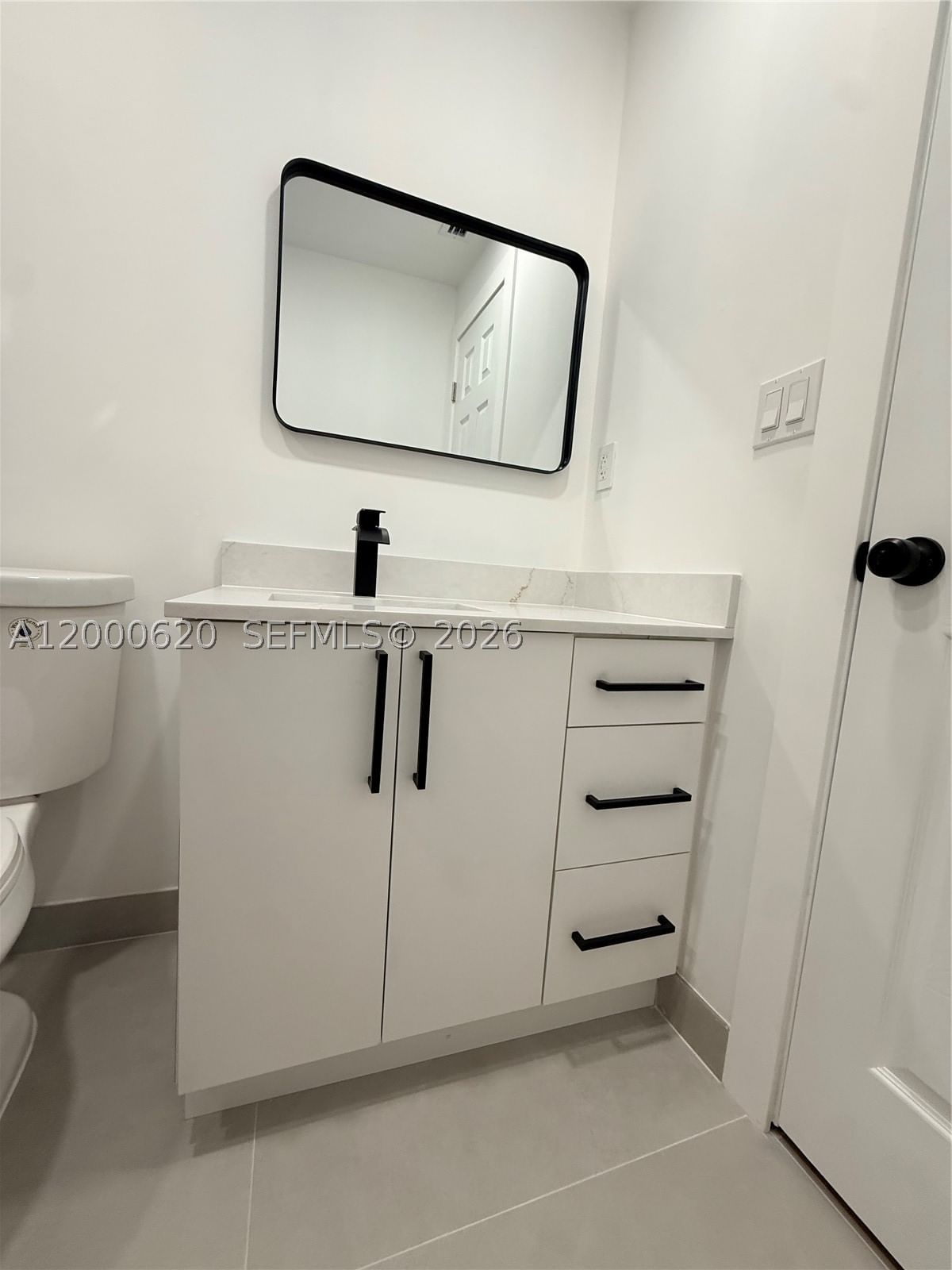 Real estate property located at 12104 110th St Cir S, Miami-dade, Devon-aire Villas Sec 3, Miami, FL