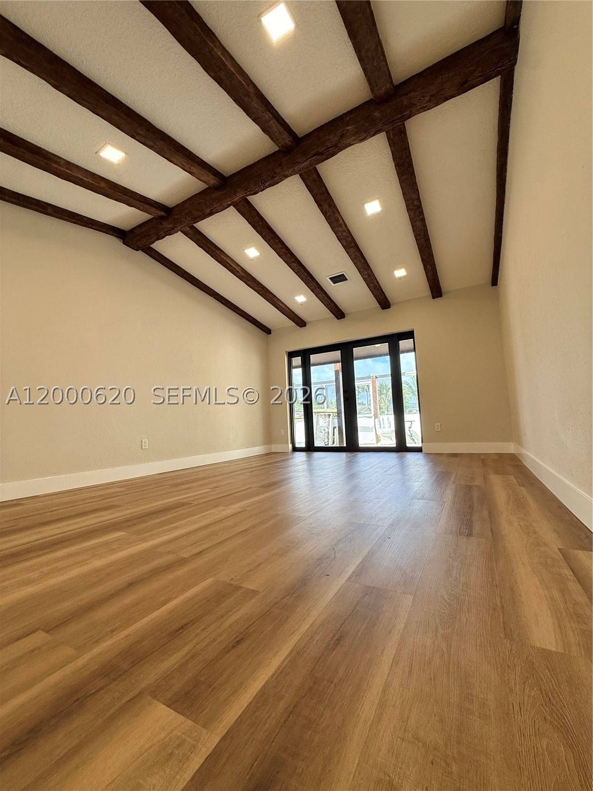 Real estate property located at 12104 110th St Cir S, Miami-dade, Devon-aire Villas Sec 3, Miami, FL