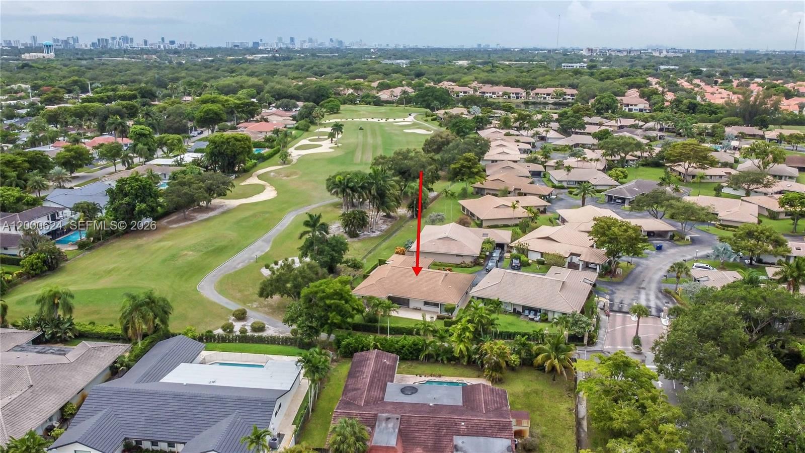 Real estate property located at 3650 36th Ave #2, Broward, Villa Residences Of Emera, Hollywood, FL