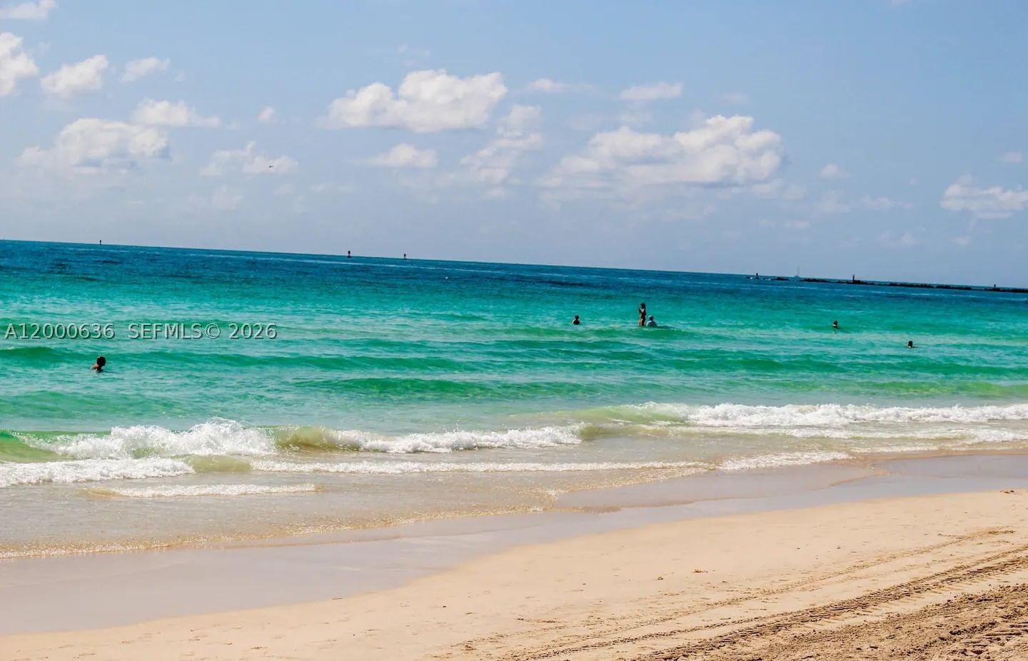 Real estate property located at 2615 Collins Ave #37, Miami-dade, Jasmine Condo, Miami Beach, FL