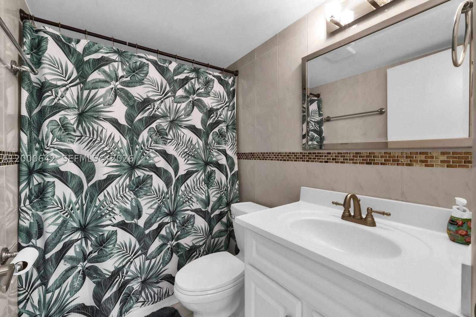 Real estate property located at 6900 5th St #201, Broward, Polynesian Villas Condomi, Plantation, FL