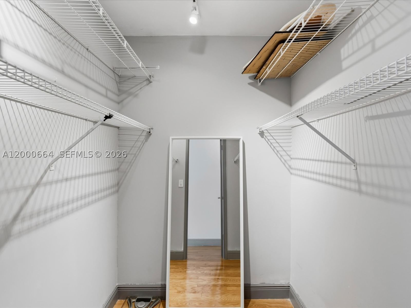 Real estate property located at 1228 West Ave #1506, Miami-dade, Bayview Terr Condo, Miami Beach, FL