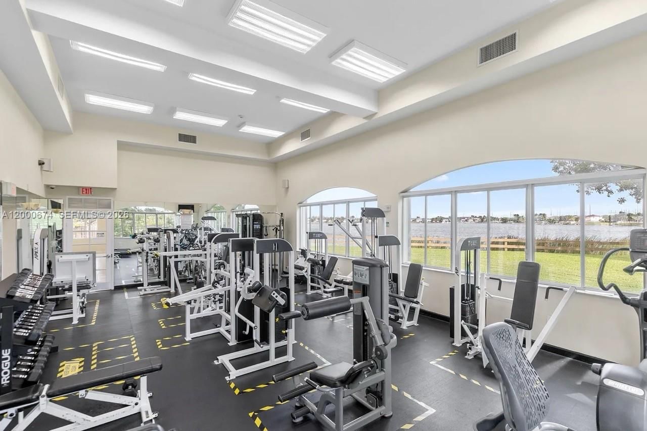 Real estate property located at 13430 136th Ter, Miami-dade, Twin Lake Shores West, Miami, FL