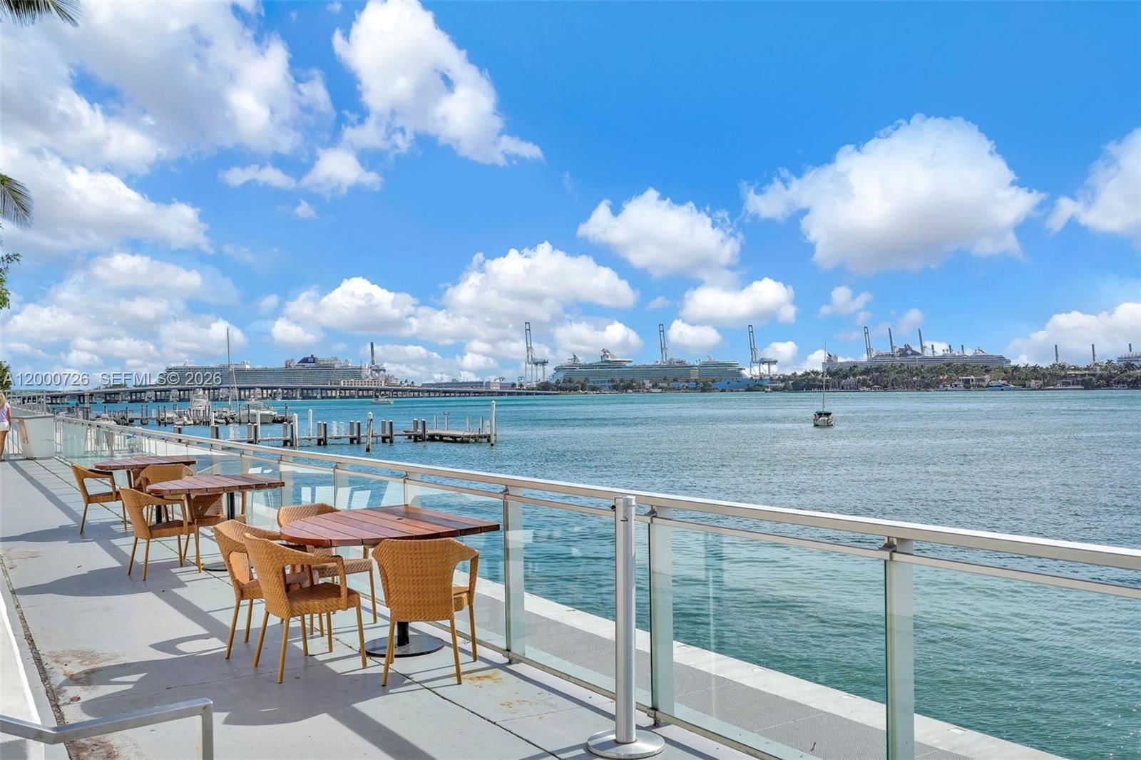 Real estate property located at 1100 West Ave #916, Miami-dade, 1100 West Condo, Miami Beach, FL