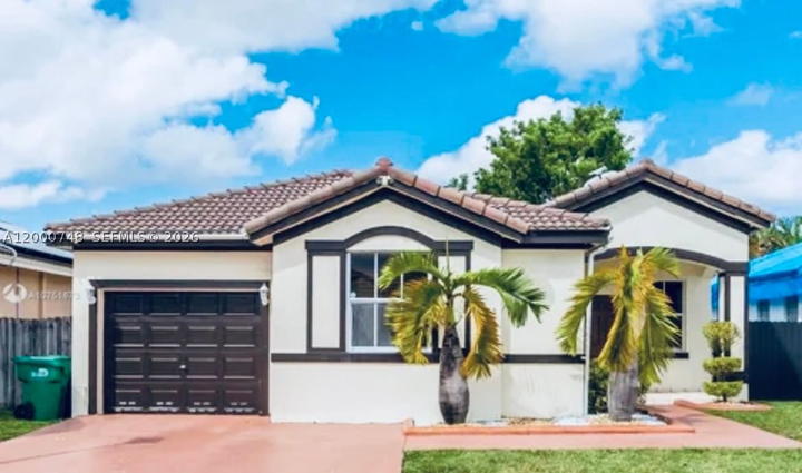 Real estate property located at 8135 198th Ter, Miami-dade, Spanish Lakes 2nd Addn, Hialeah, FL