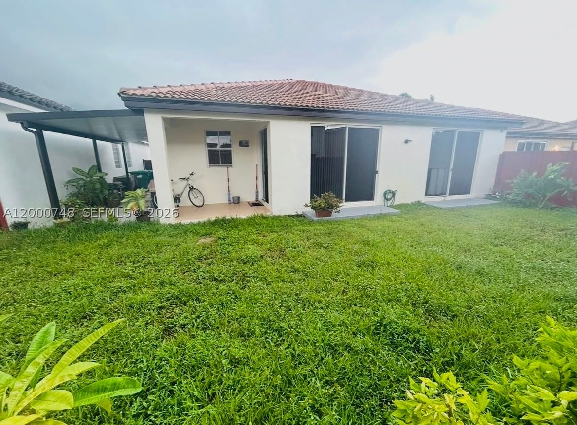 Real estate property located at 8135 198th Ter, Miami-dade, Spanish Lakes 2nd Addn, Hialeah, FL