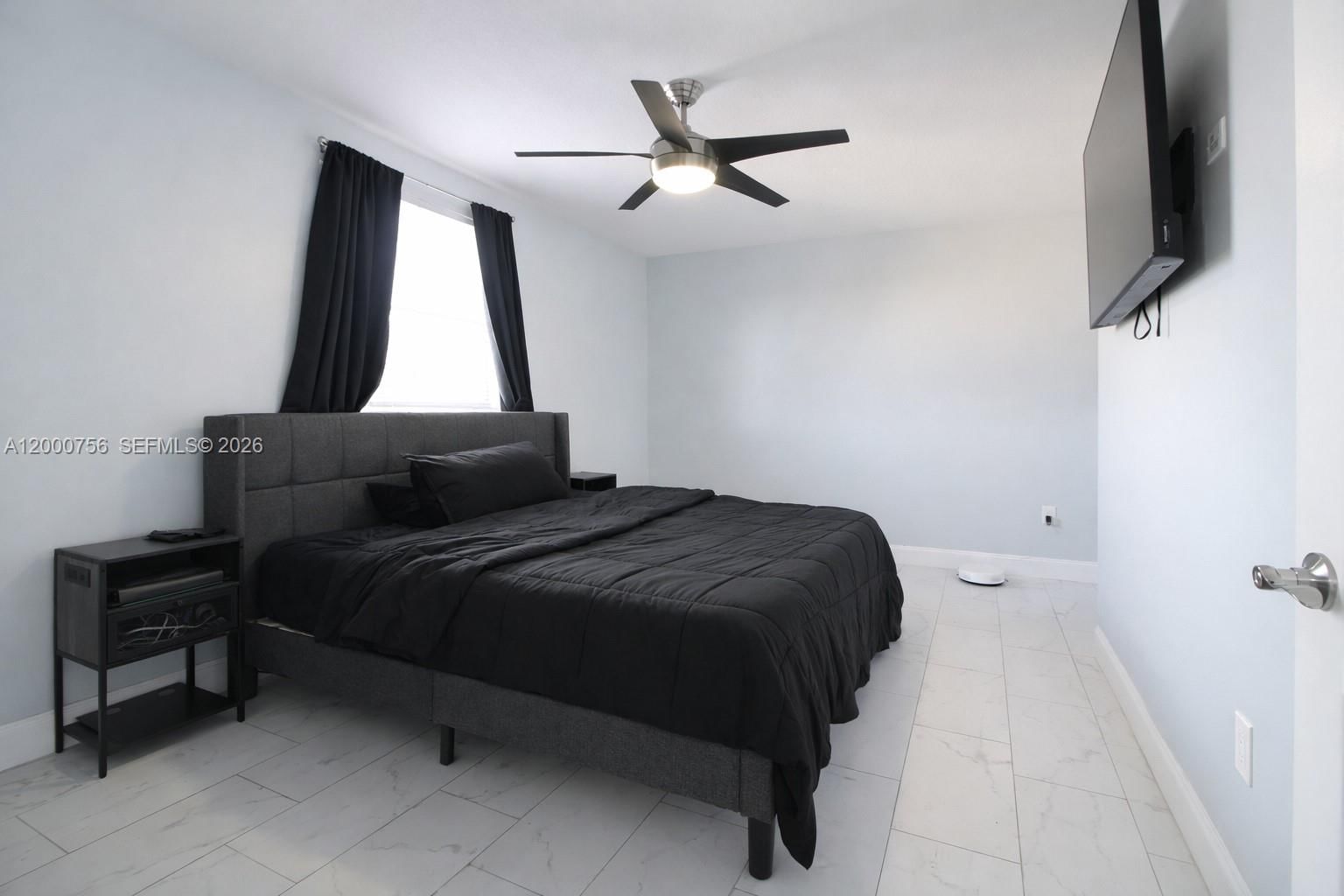 Real estate property located at 14951 82nd Ln #17-402, Miami-dade, Waterview Condo, Miami, FL