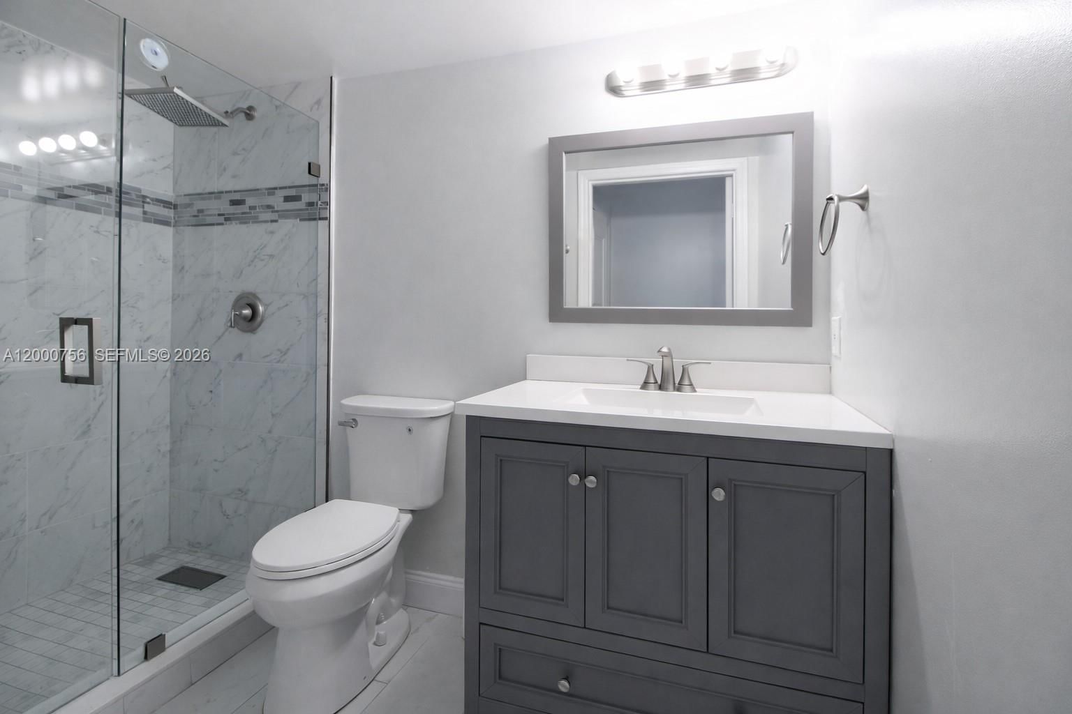 Real estate property located at 14951 82nd Ln #17-402, Miami-dade, Waterview Condo, Miami, FL