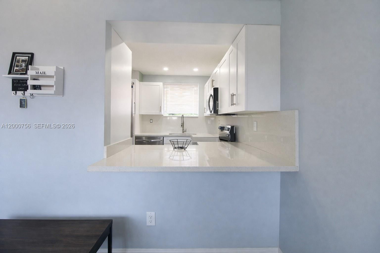 Real estate property located at 14951 82nd Ln #17-402, Miami-dade, Waterview Condo, Miami, FL